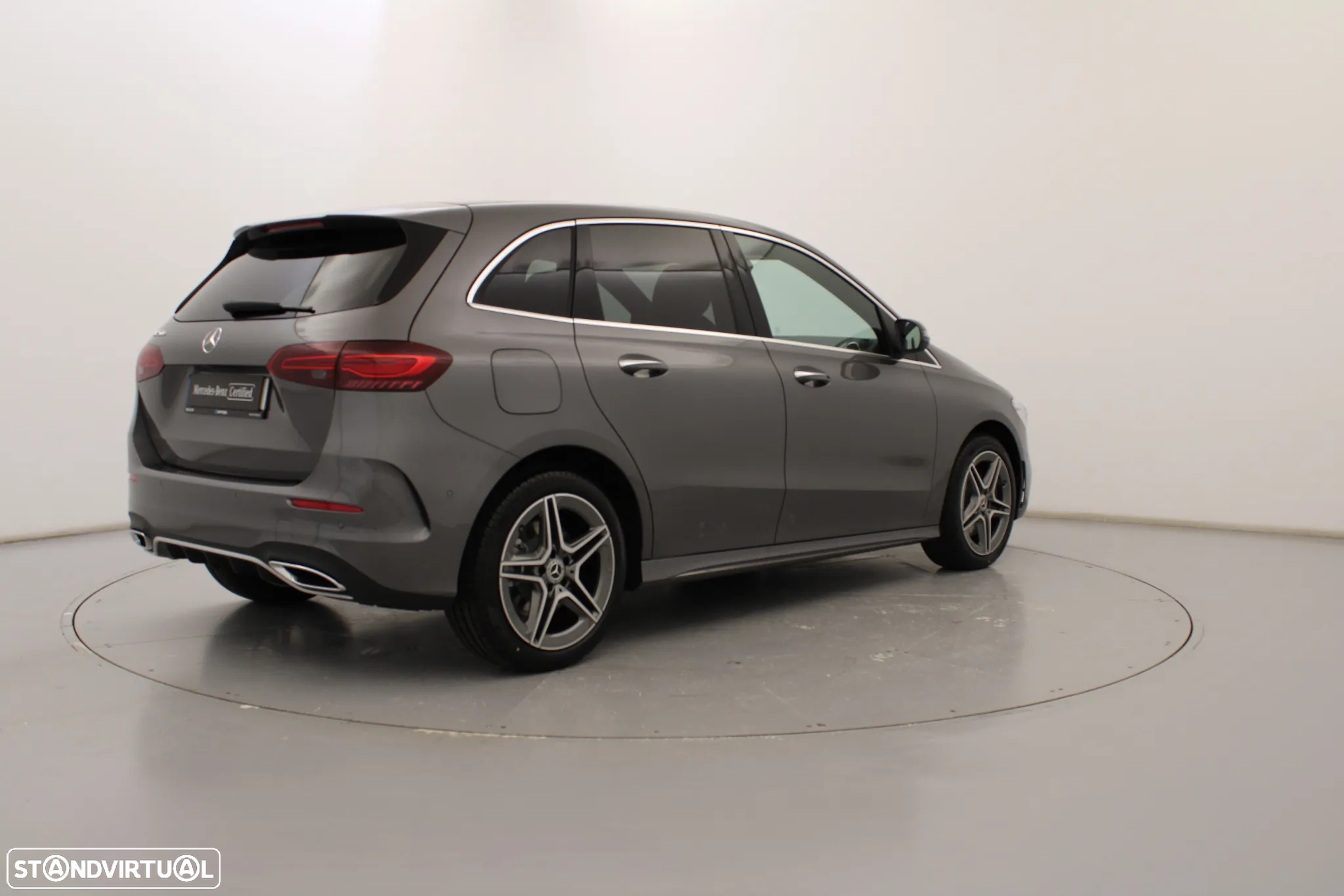 Mercedes-Benz B 250 e - 6
