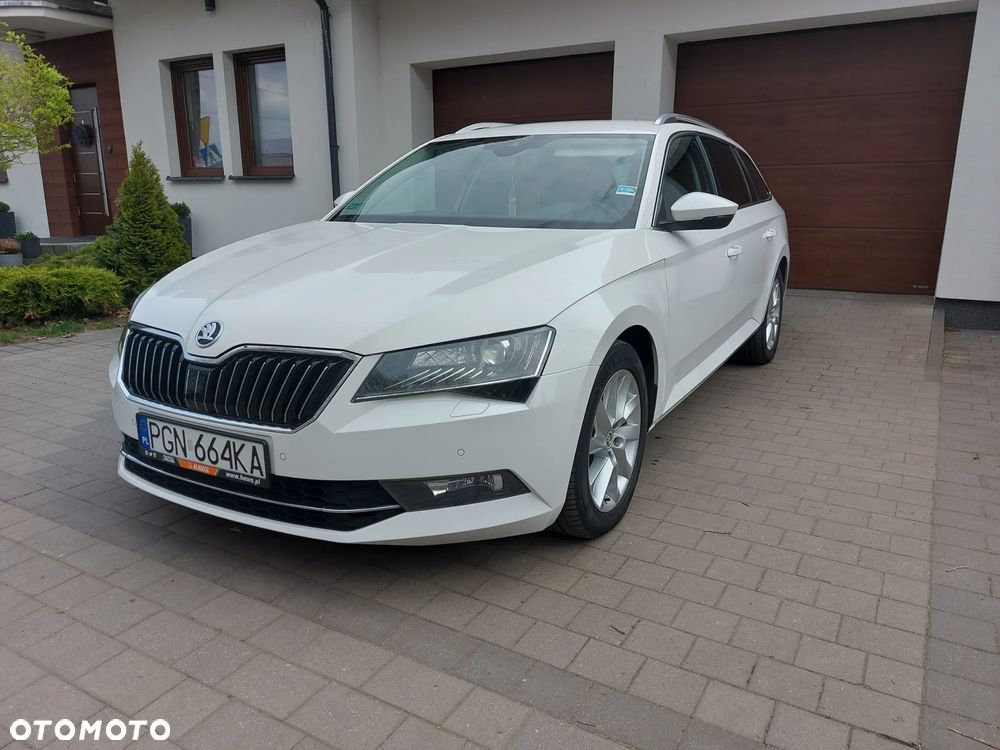 Skoda Superb 2.0 TDI Ambition - 3