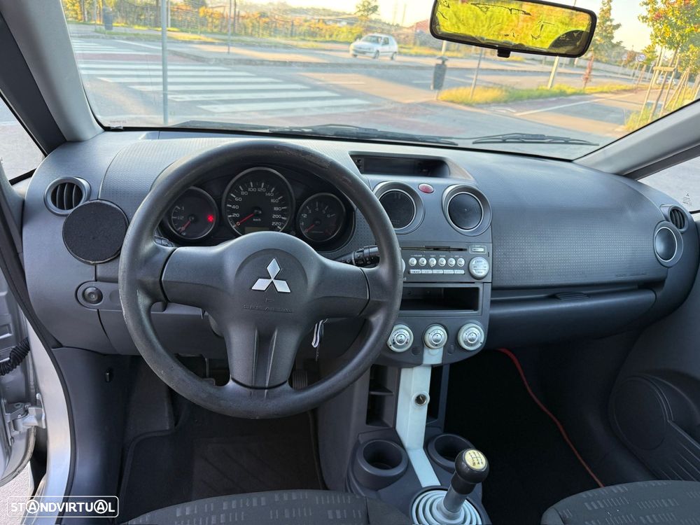Mitsubishi Colt 1.1 Invite - 10