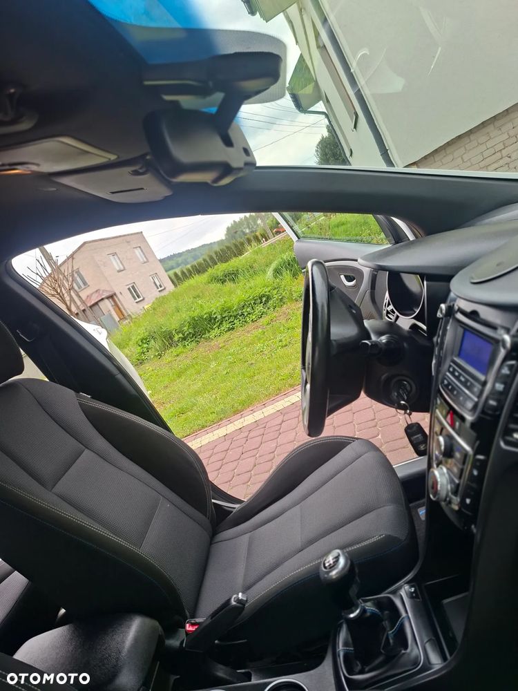 Hyundai i30 1.4 Passion - 15