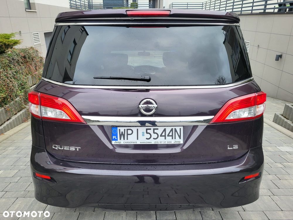 Nissan Quest - 3