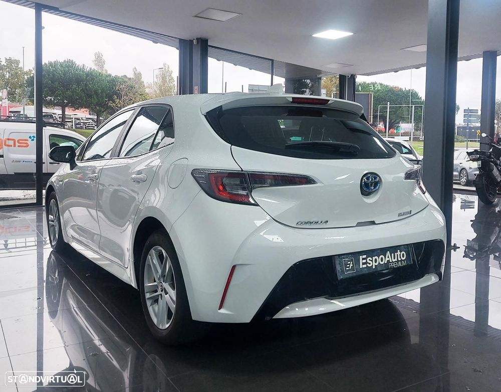 Toyota Corolla 1.8 Hybrid Comfort - 4