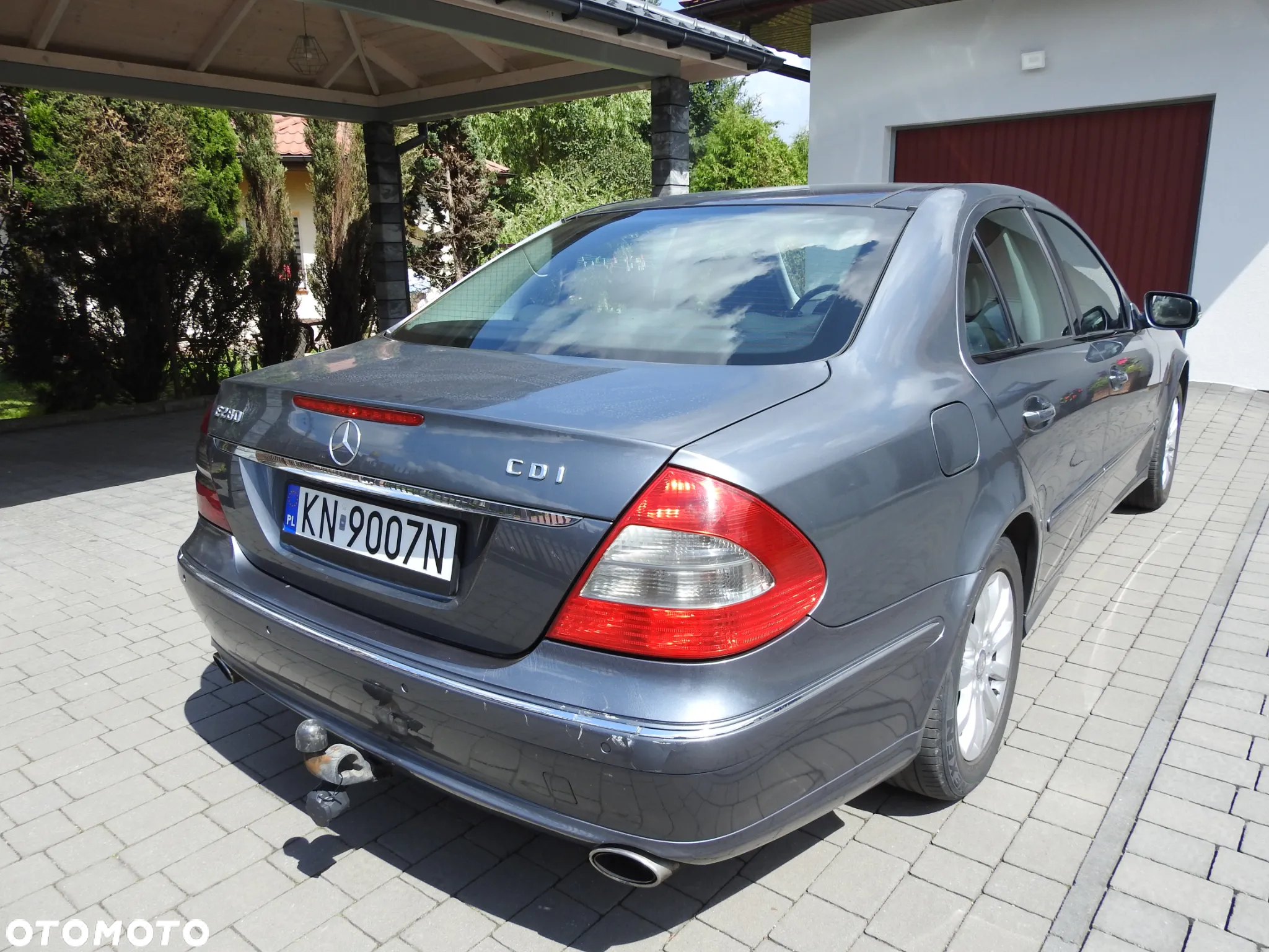 Mercedes-Benz Klasa E - 26