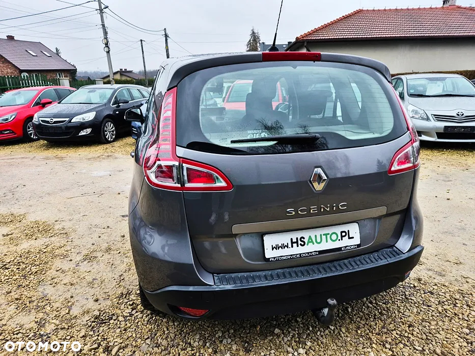 Renault Scenic 1.6 16V 110 TomTom Edition - 16
