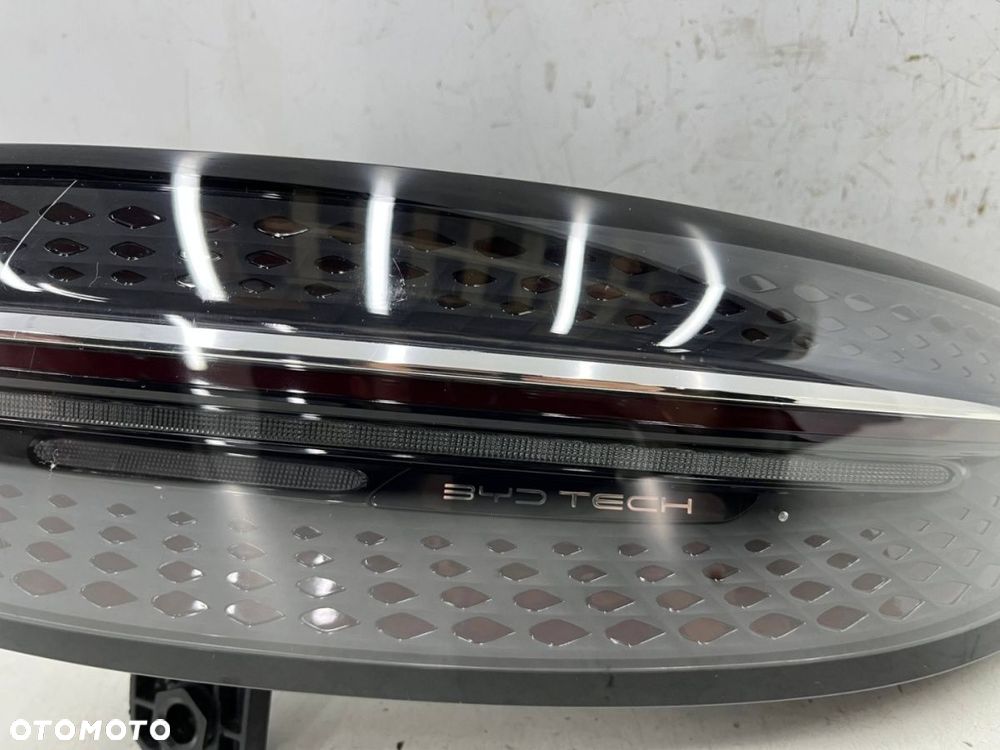 Lampa BYD Seal 2022r.- PRAWA tylna w błotnik LED oryginalna prawy tył EUROPA ekea-4133020a - 4
