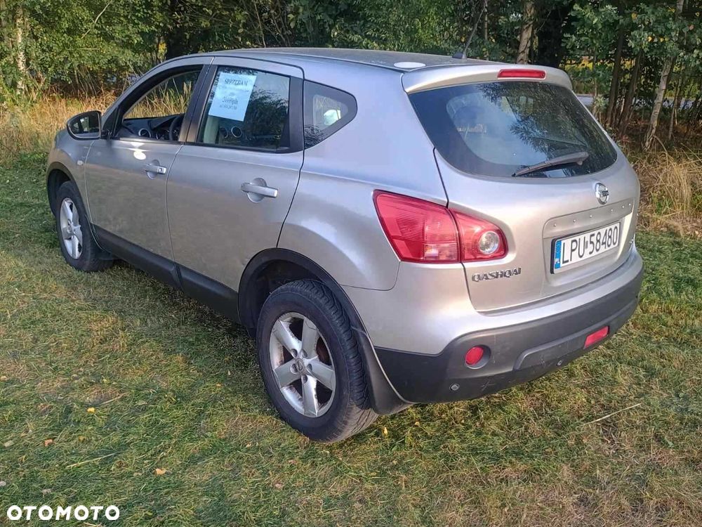 Nissan Qashqai - 2