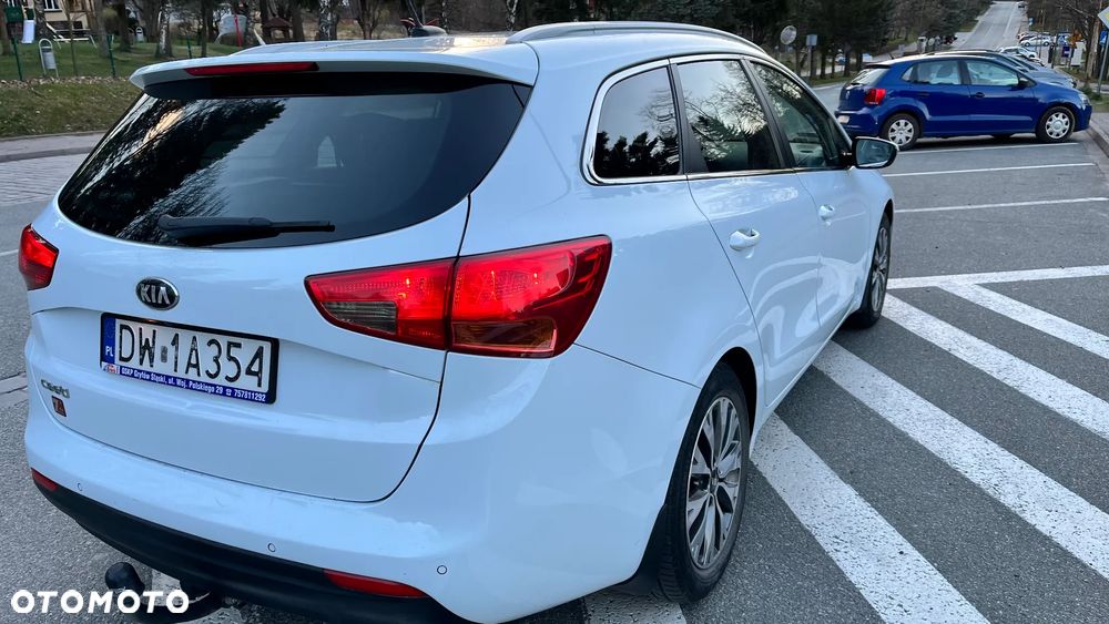 Kia Ceed 1.6 GDI L - 5