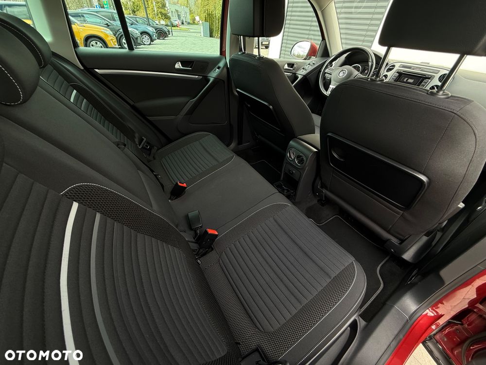 Volkswagen Tiguan 2.0 TDI DPF BlueMotion Technology Exclusive - 31