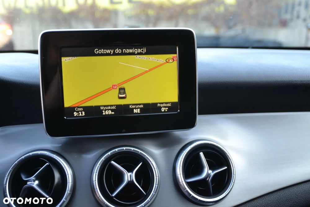 Mercedes-Benz CLA 180 d 7G-DCT AMG Line - 36