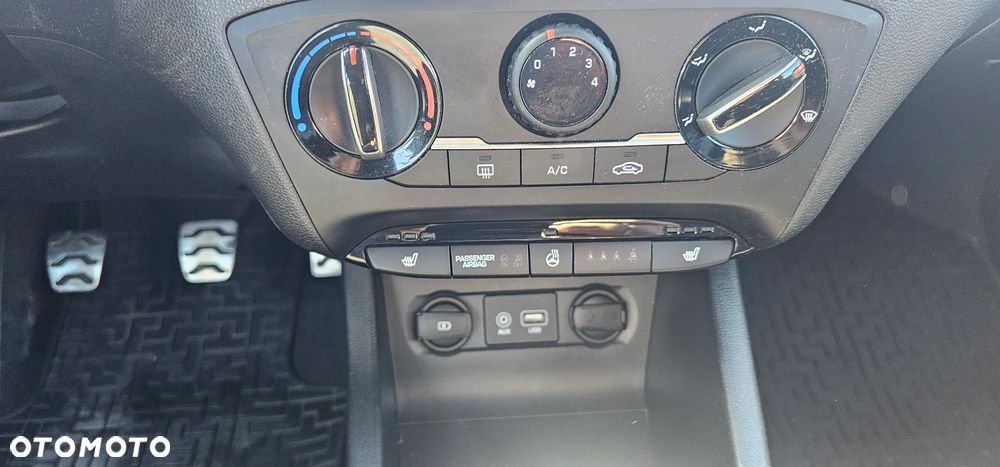 Hyundai i20 1.4 Comfort - 9