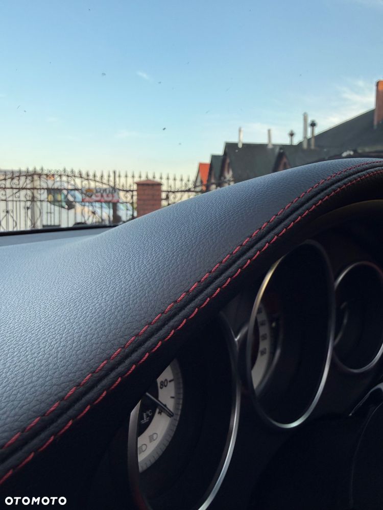 Mercedes-Benz CLS 500 4-Matic 9G-TRONIC - 26