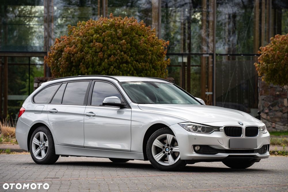 BMW Seria 3 318d DPF - 1