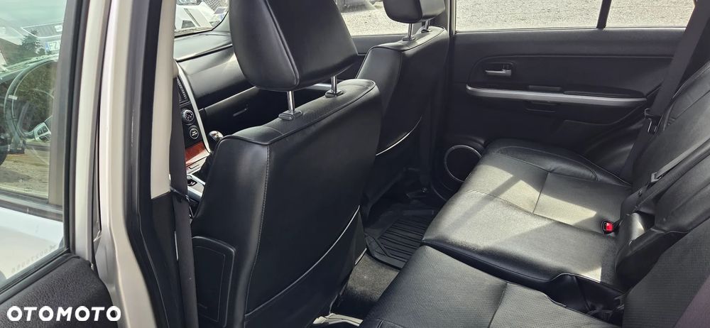 Suzuki Grand Vitara - 19