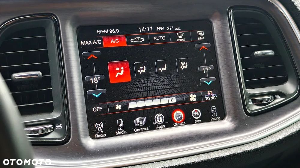 Dodge Challenger 3.6 SXT Plus - 34