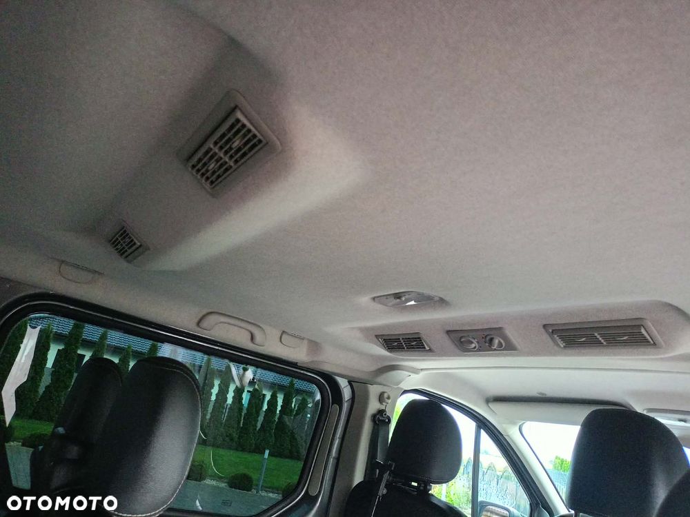 Opel Vivaro L2H1 2,9t Edition - 10