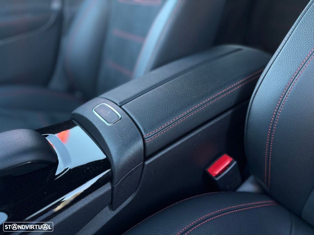 Mercedes-Benz CLA 250 e Shooting Brake AMG Line - 16