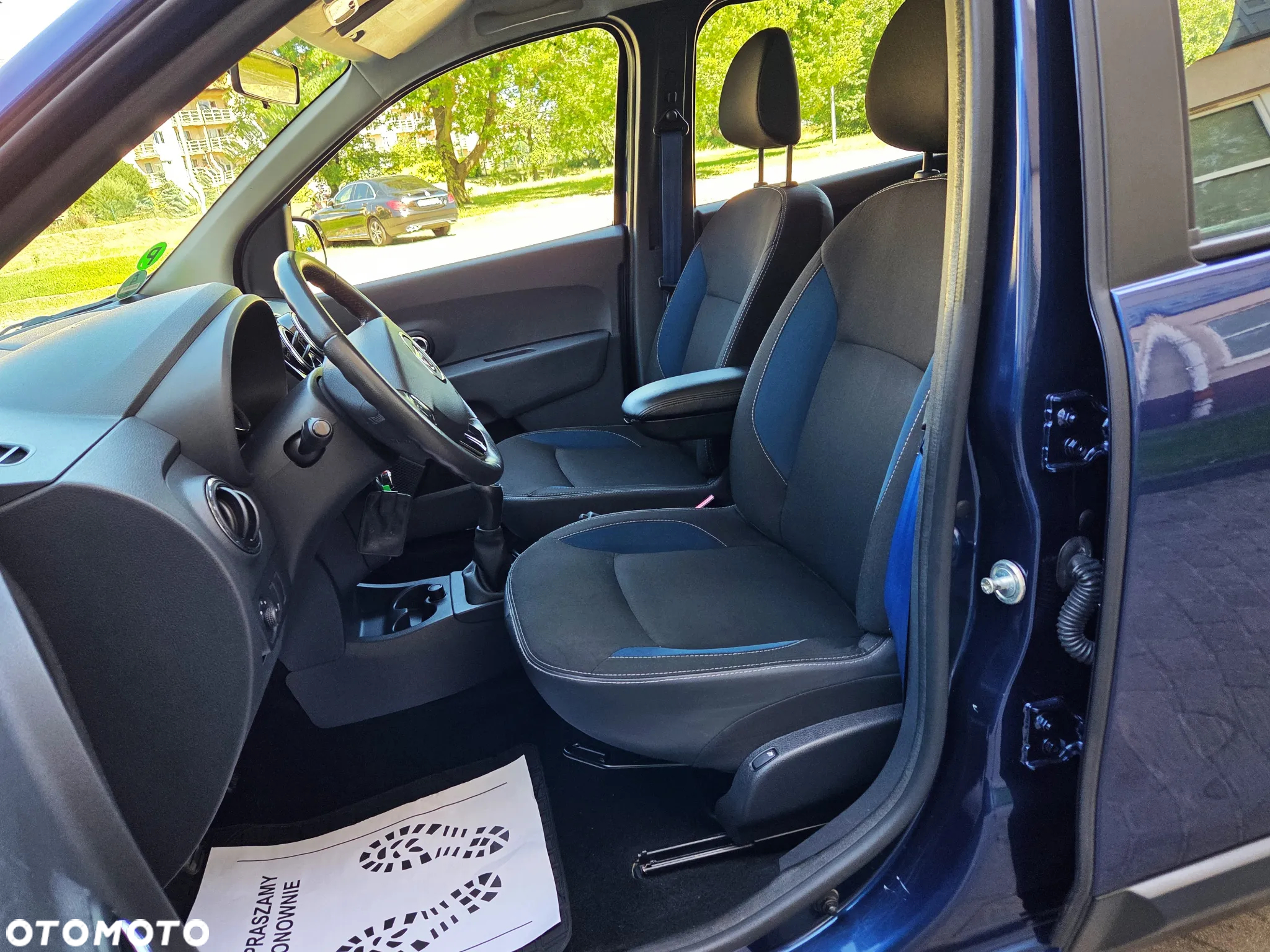 Dacia Lodgy TCe 115 Laureate - 6