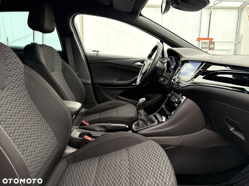 Opel Astra - 22