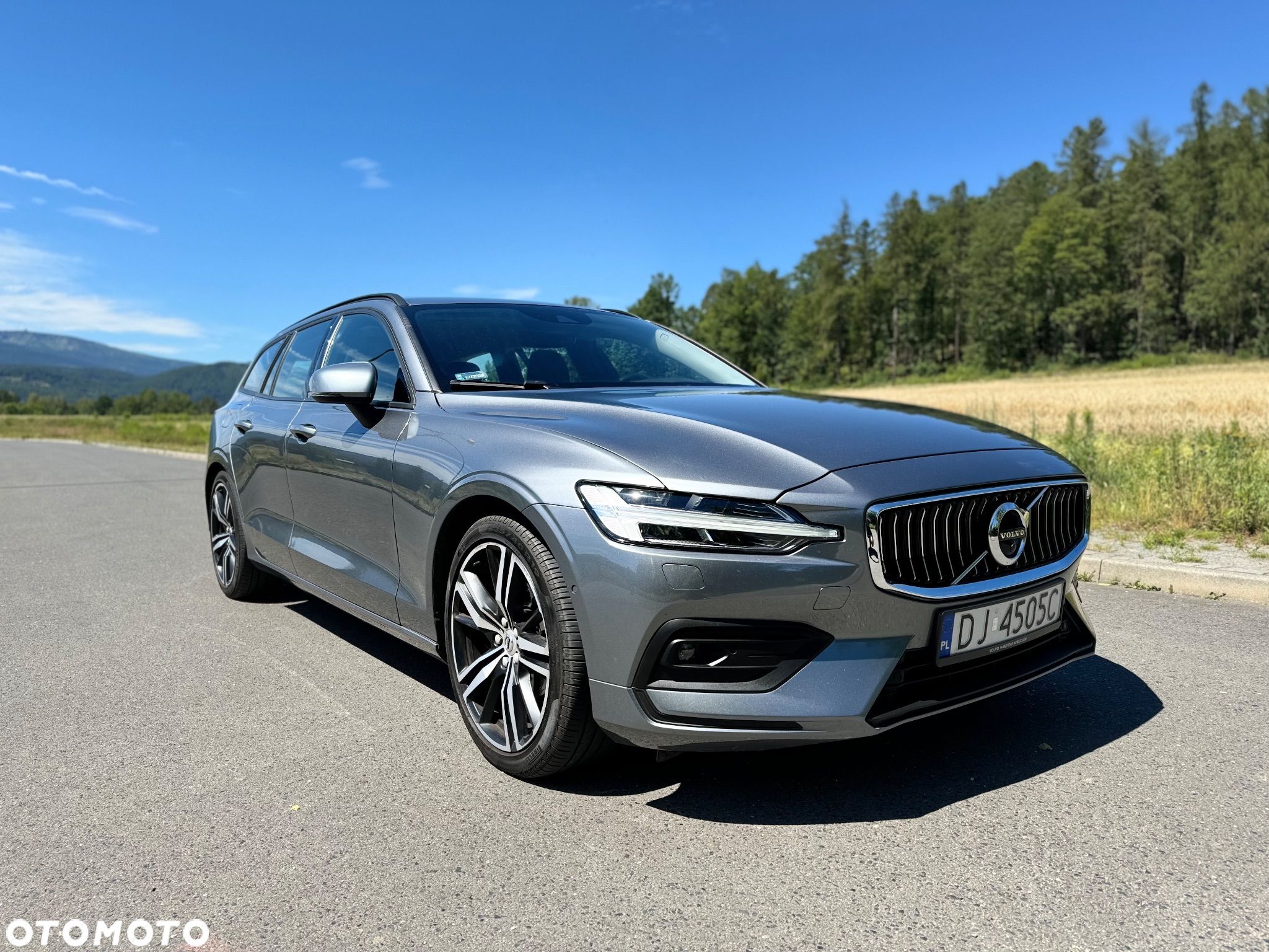 Volvo V60 D3 AWD Geartronic - 1