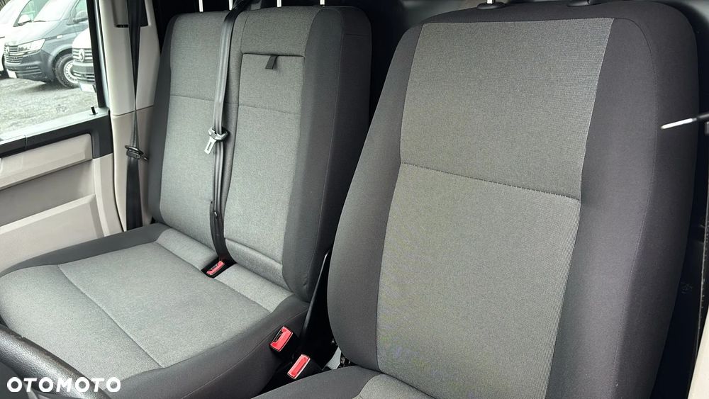 Volkswagen Transporter T6 - 18