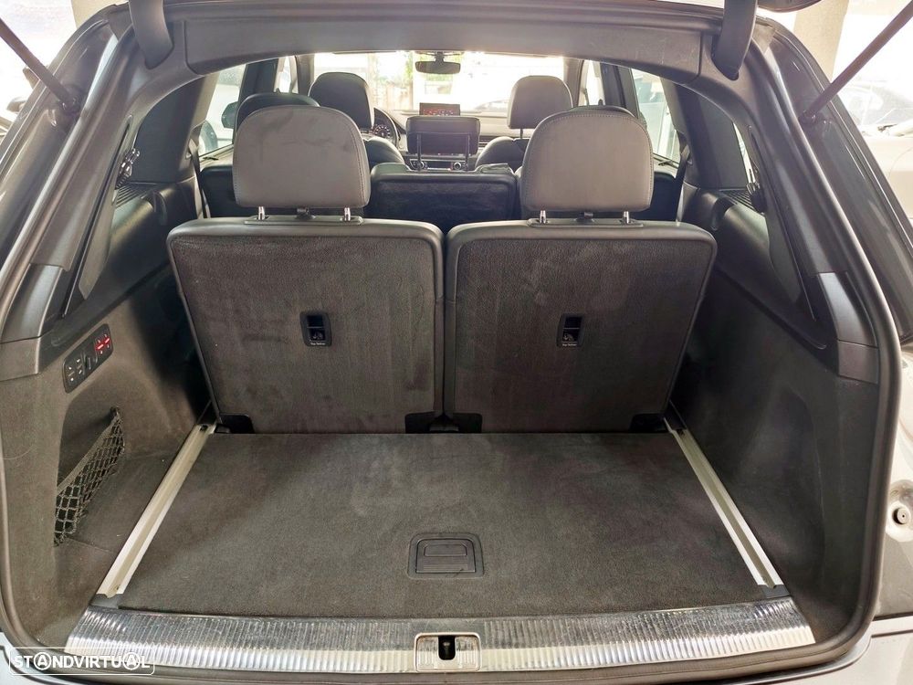 Audi Q7 3.0 TDI quattro S-line Tiptronic 7L - 21