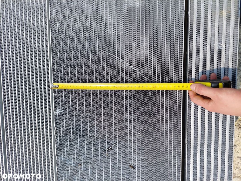 Chłodnica cieczy oleju wody zespół chłodnic intercooler Manitou MLT 733, 933, 1033 630, 730 - 13