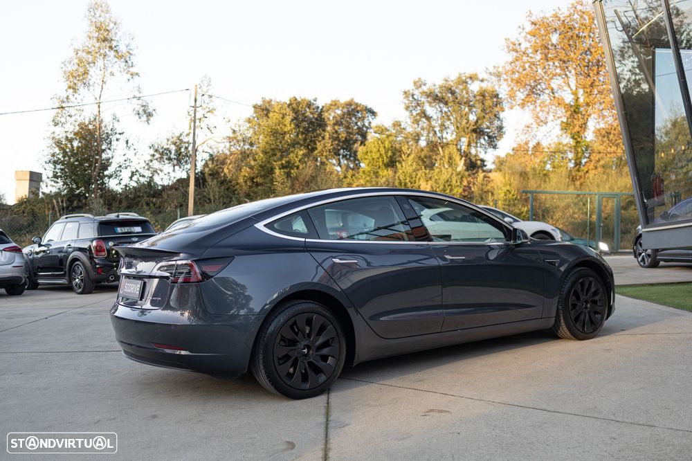 Tesla Model 3 Long-Range Dual Motor AWD - 34