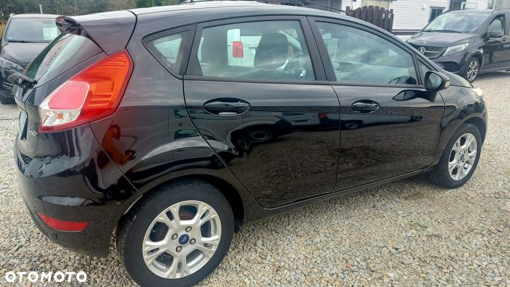 Ford Fiesta 1.0 EcoBoost Titanium - 8
