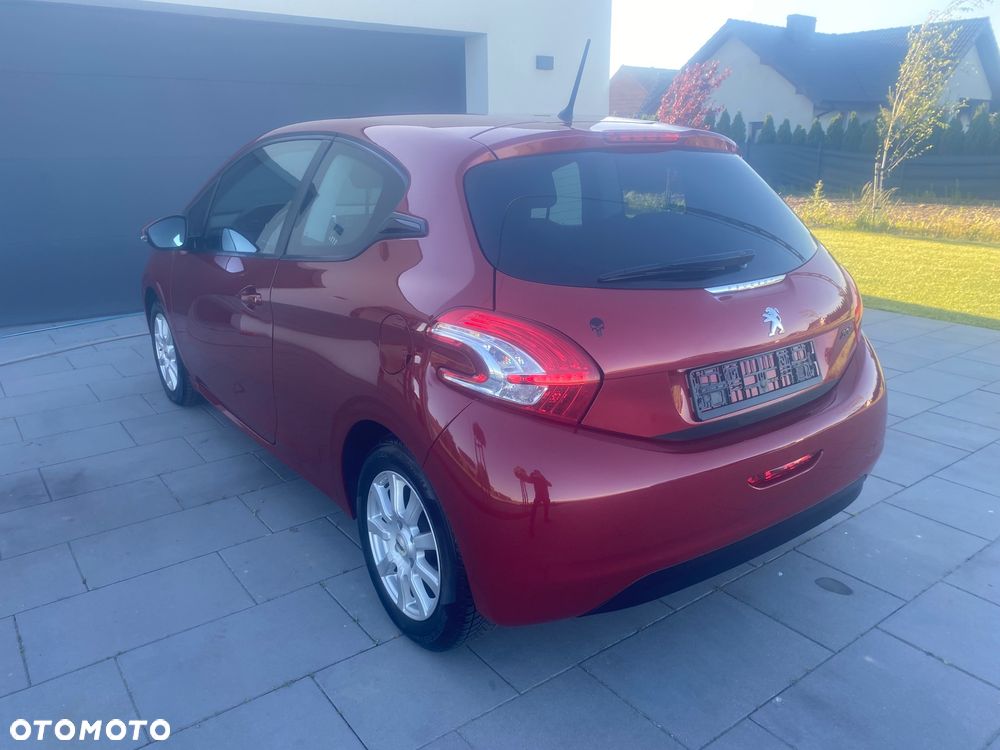 Peugeot 208 1.4 VTi Active - 33