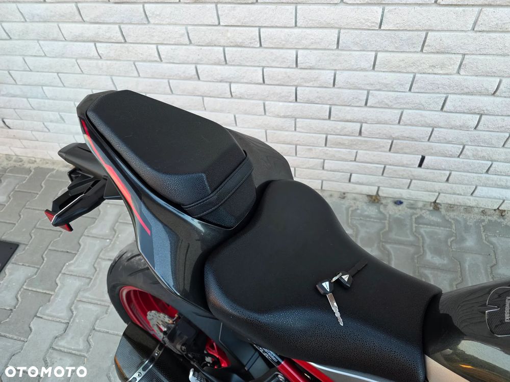 Kawasaki Z 900 - 13