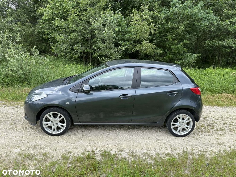Mazda 2 - 2