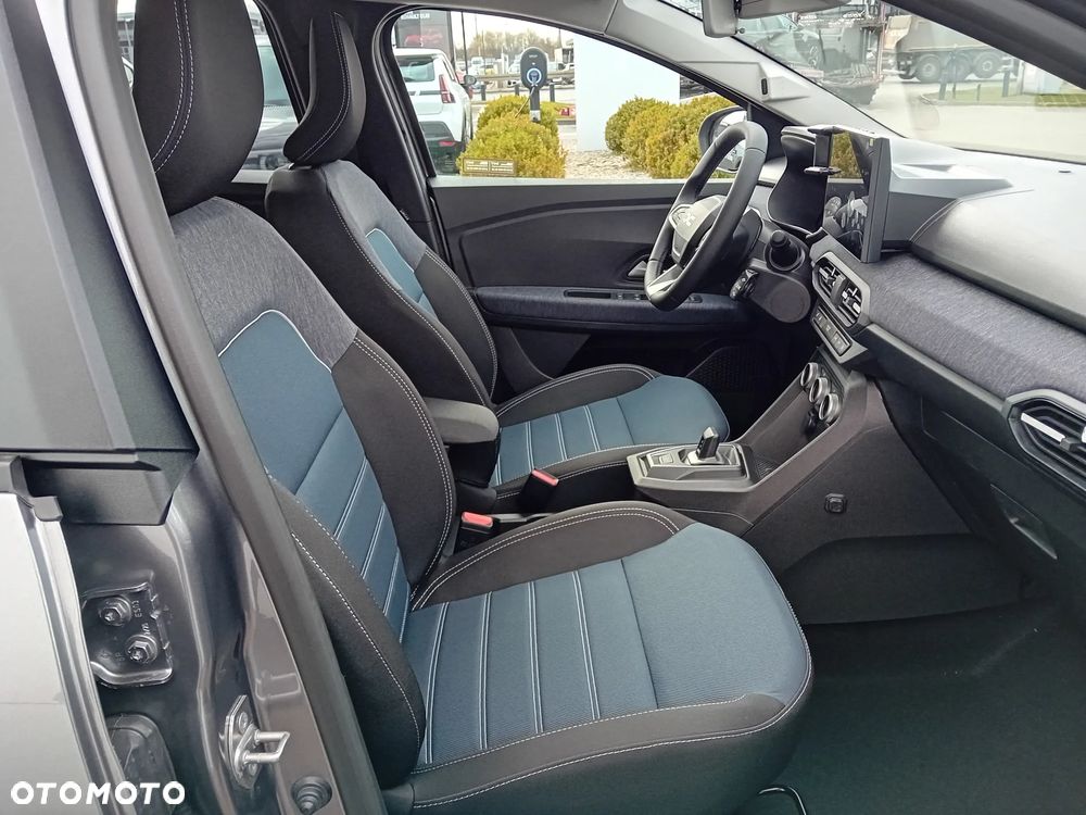 Dacia Jogger 1.8 Full Hybrid 155 Journey MMT - 13