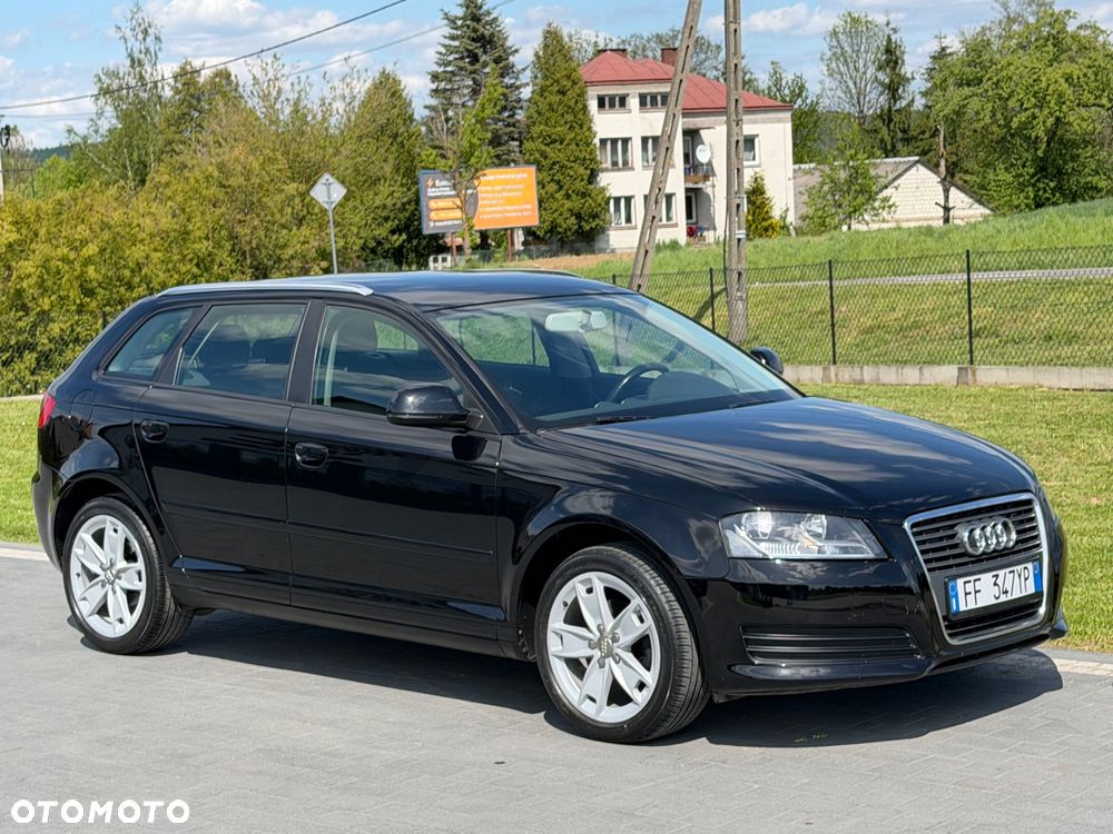 Audi A3 Sportback 1.6 Attraction - 10