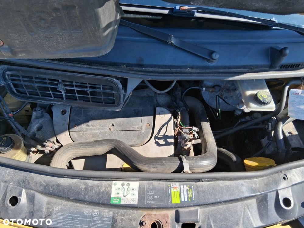 Opel Vivaro - 19