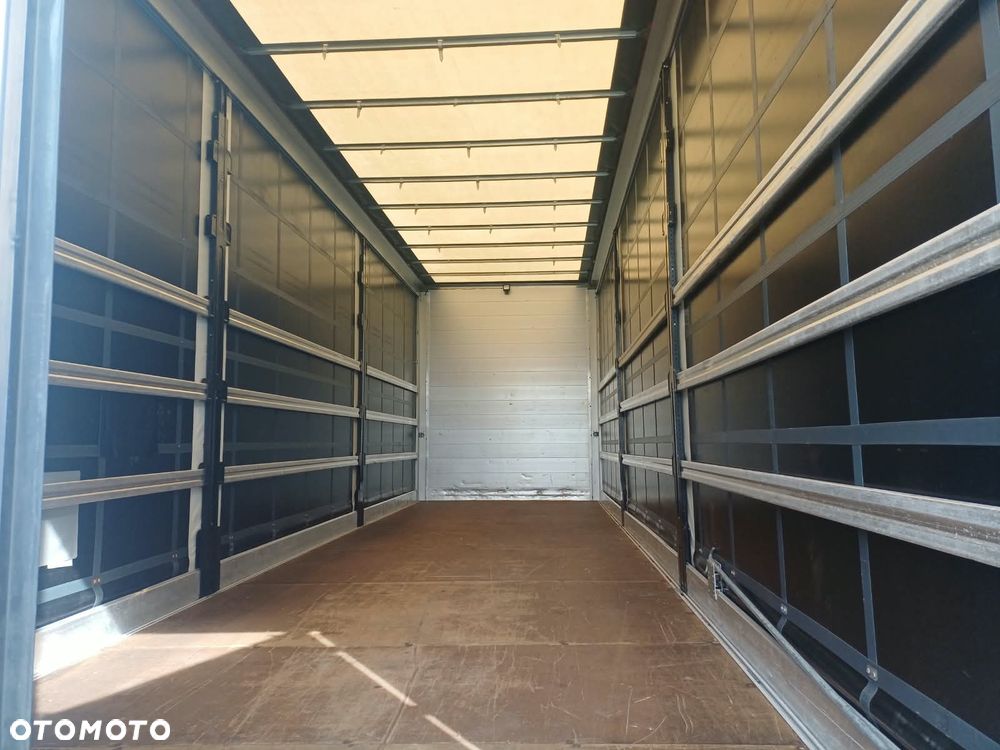 MAN TGL 12.250 KABINA LX DWA LÓŻKA + 23 PALETY - 26