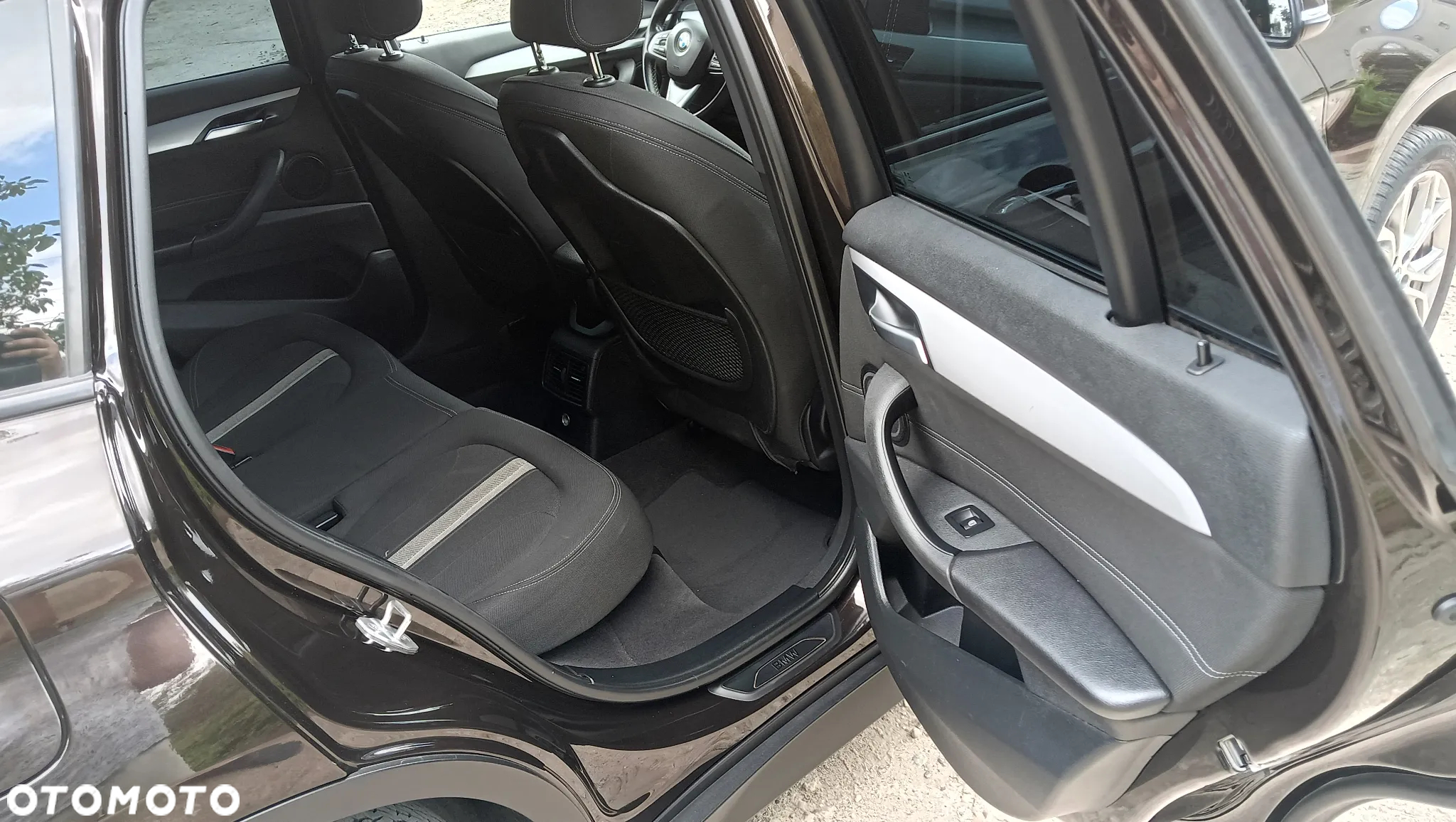 BMW X1 xDrive20d - 10