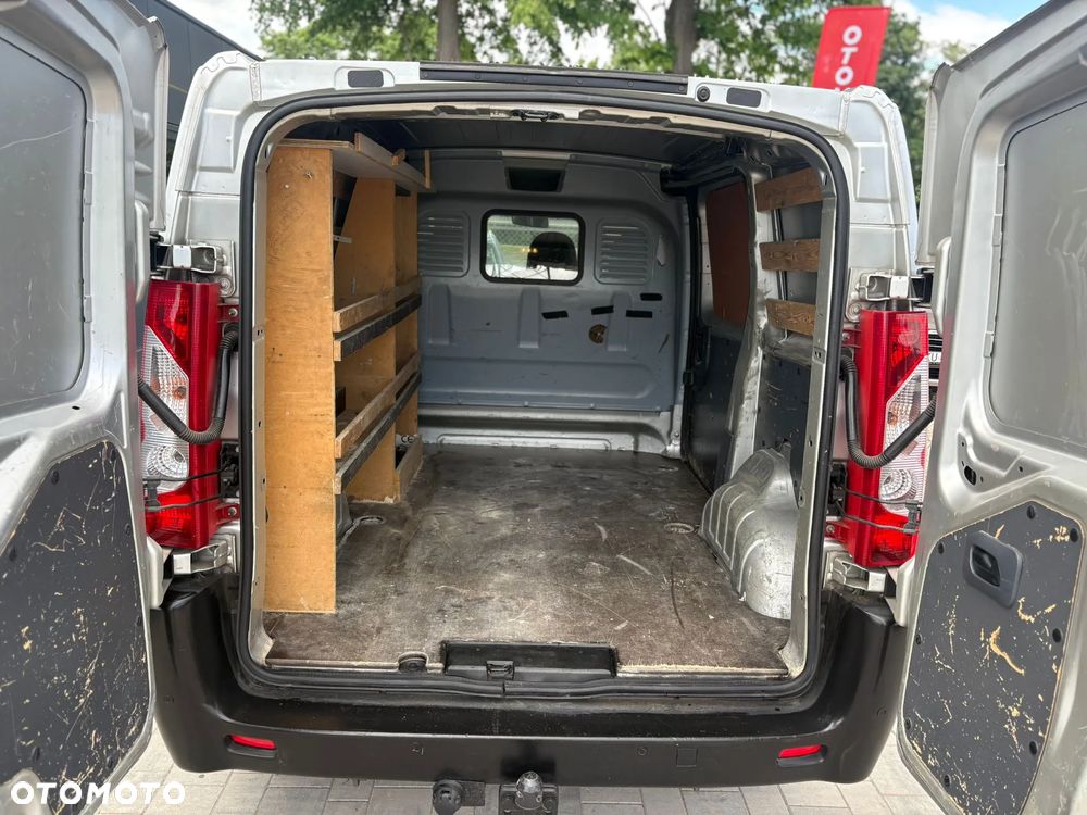 Toyota ProAce 1.6 Diesel Boczne drzwi Klimatyzacja Elektryczne Szyby - 9