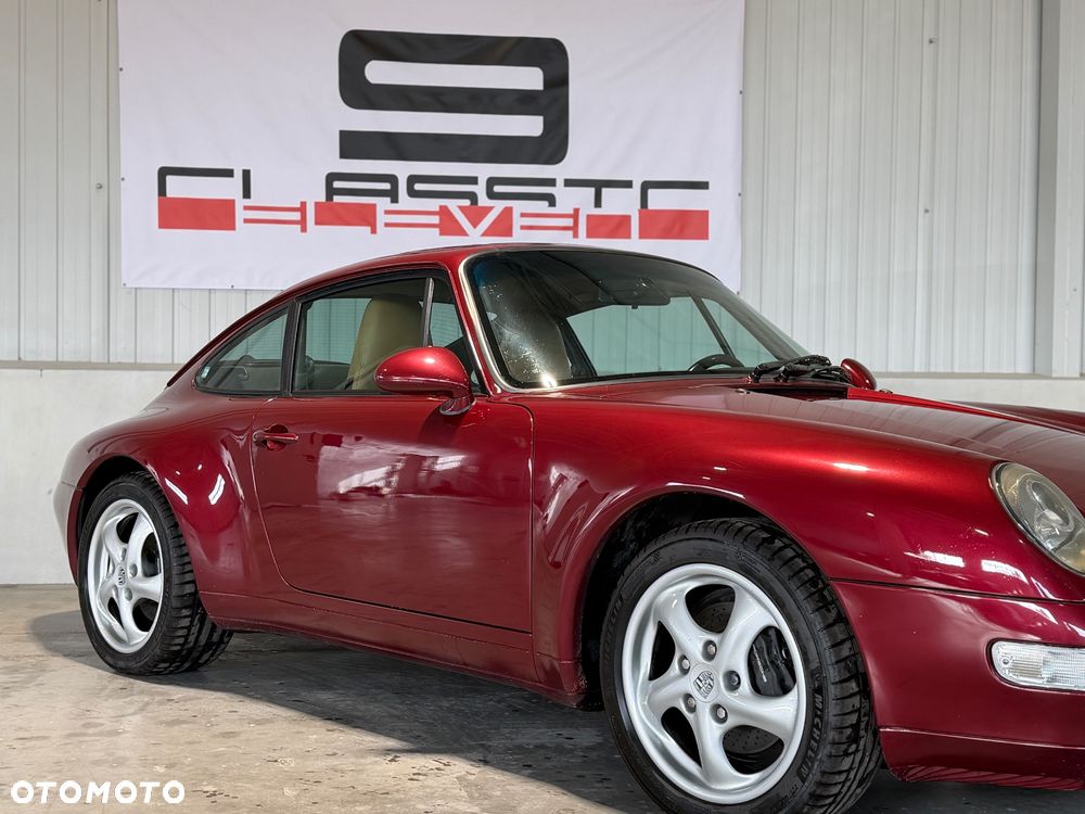 Porsche 911 Carrera - 1