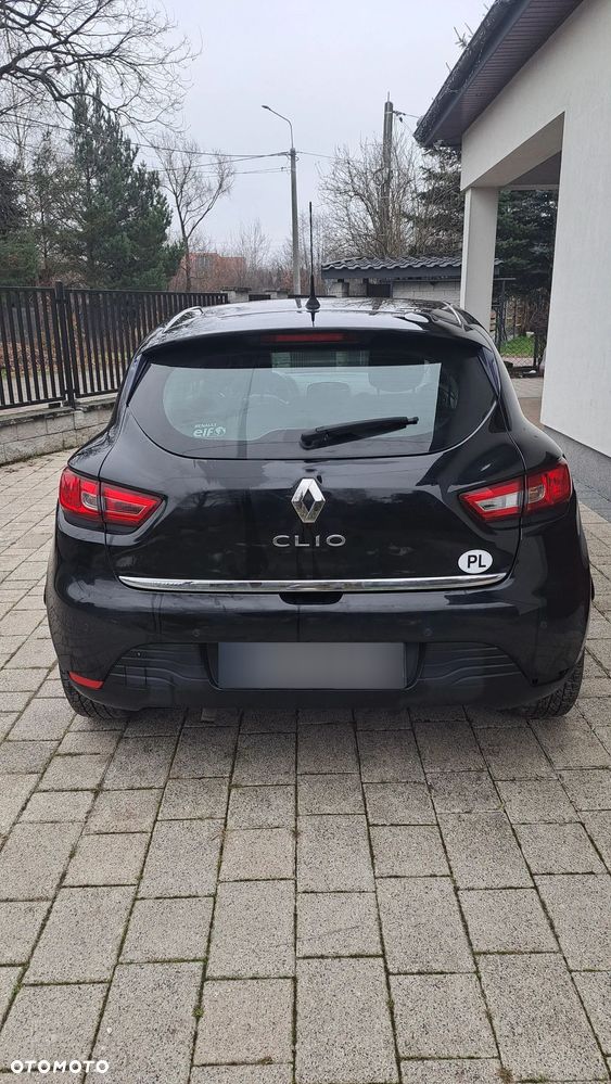 Renault Clio 1.2 16V 75 Life - 4
