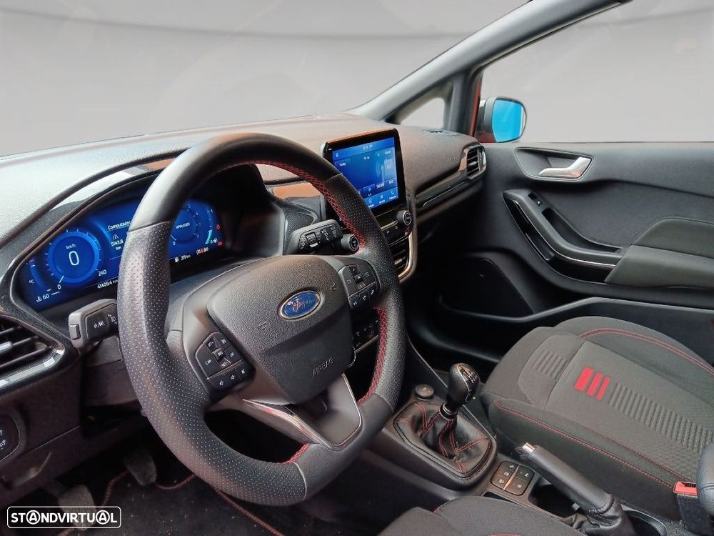 Ford Fiesta 1.0 EcoBoost MHEV ST-Line X - 14