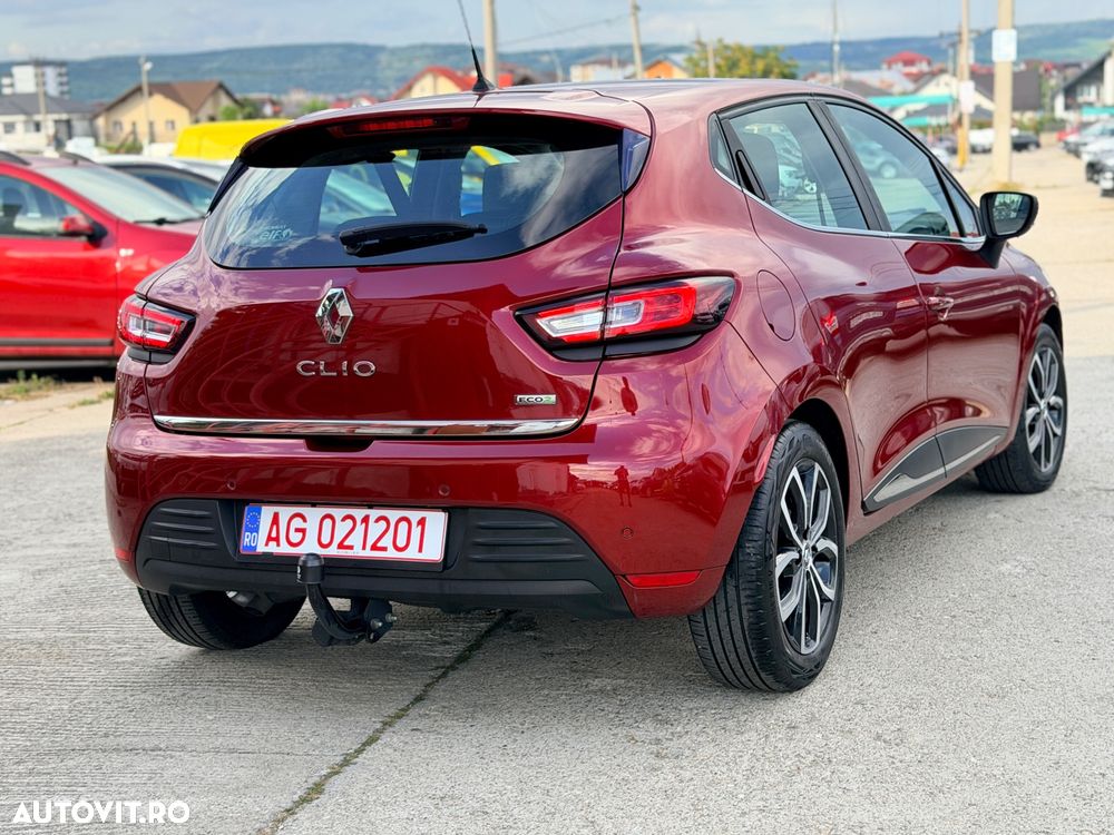 Renault Clio - 6