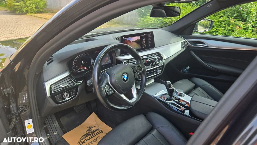BMW Seria 5 520d AT MHEV - 11