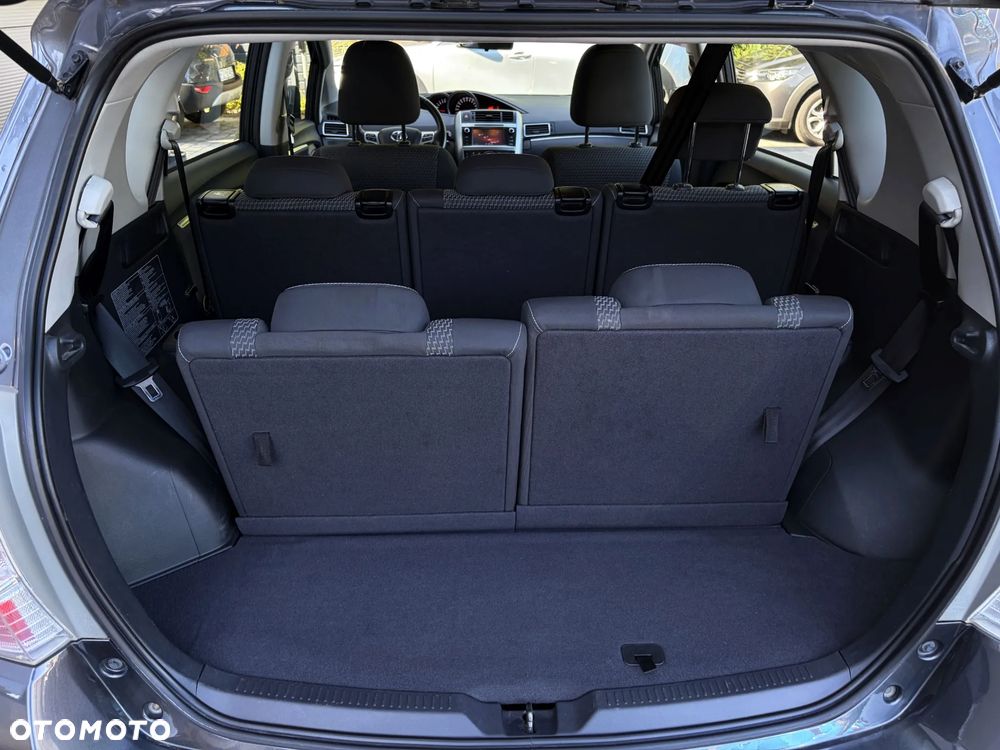 Toyota Verso - 34