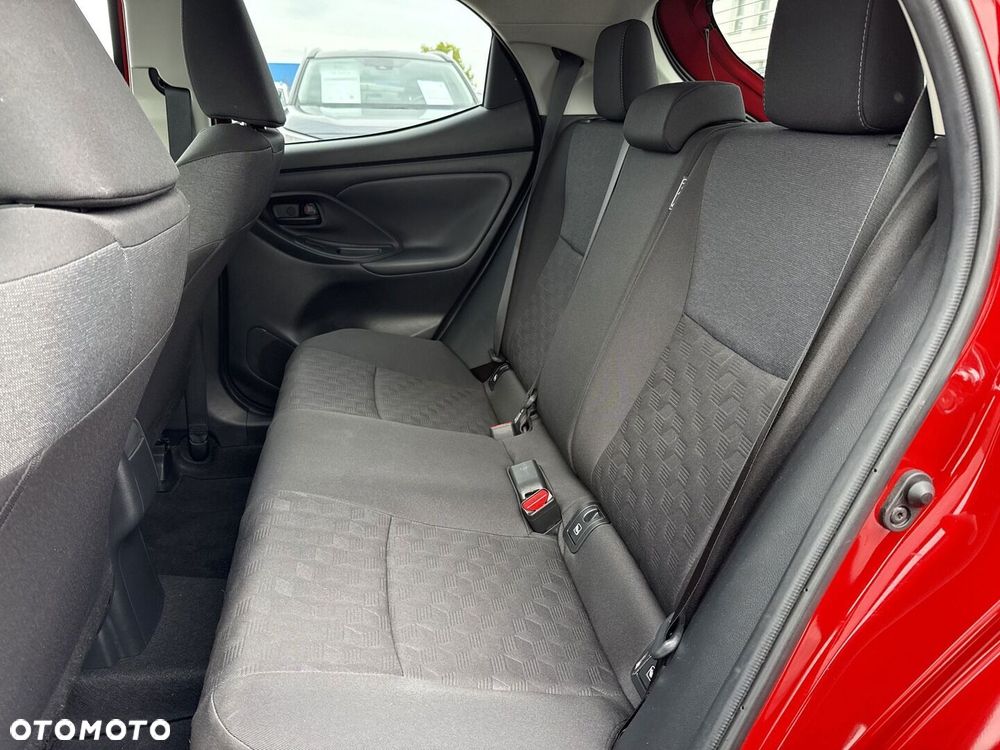 Toyota Yaris Hybrid 1.5 Style - 12