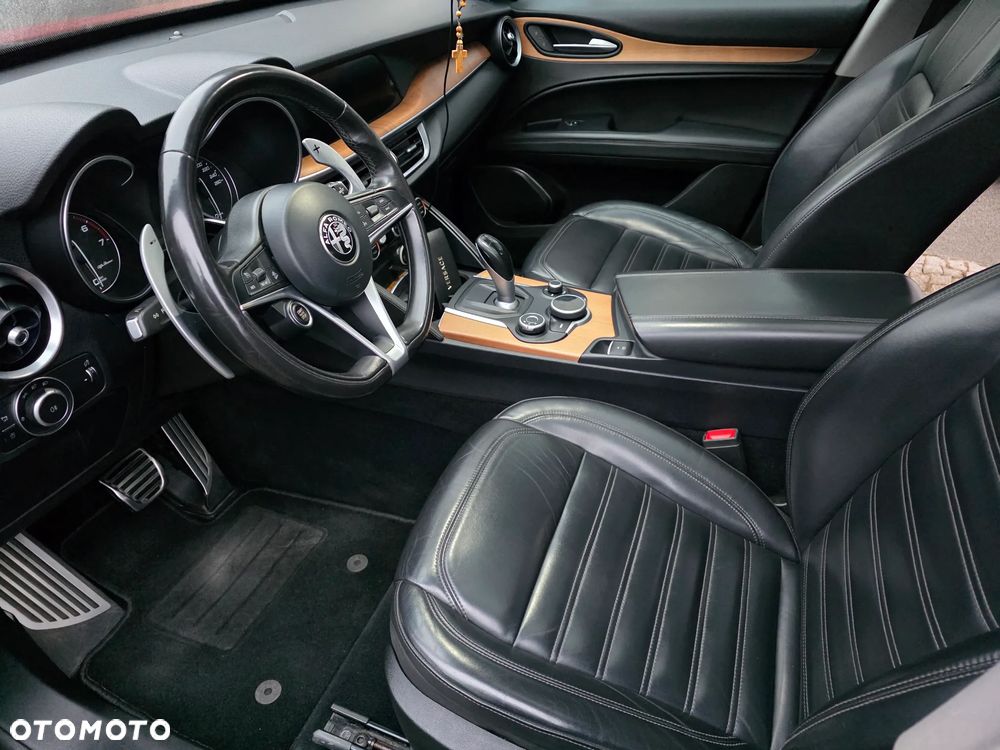 Alfa Romeo Stelvio 2.0 Turbo First Edition Q4 - 8