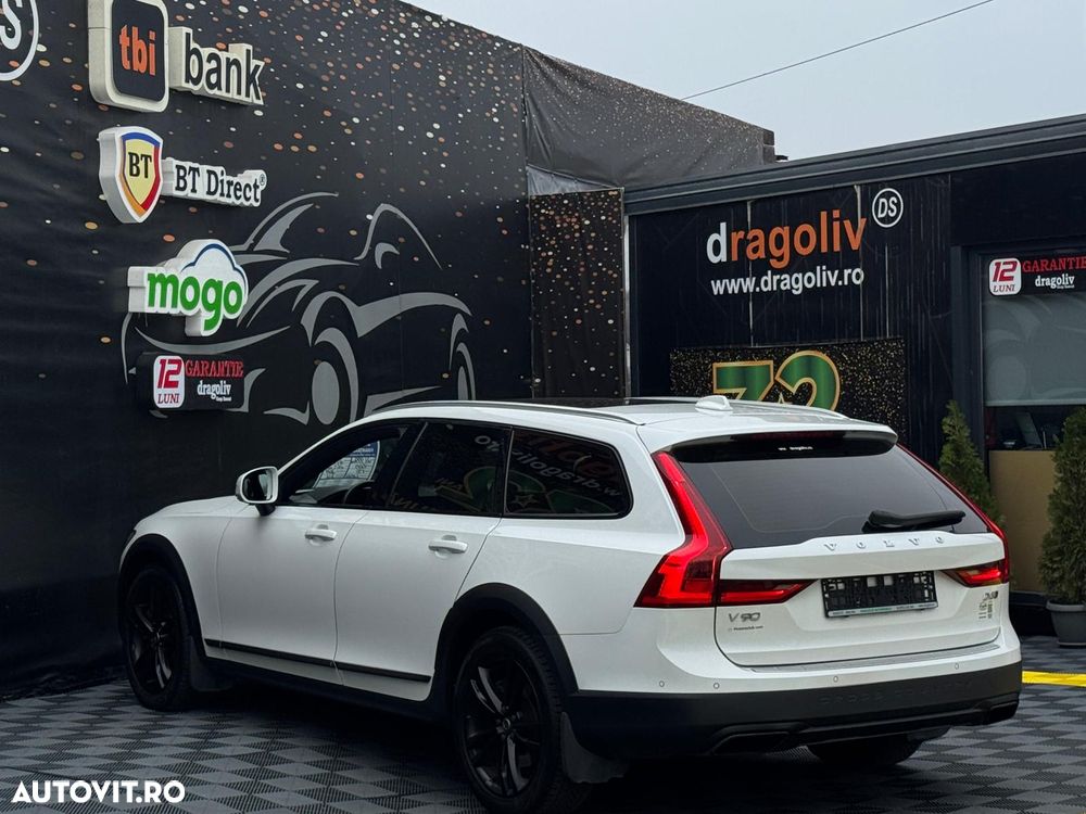 Volvo V90 D5 AWD - 13
