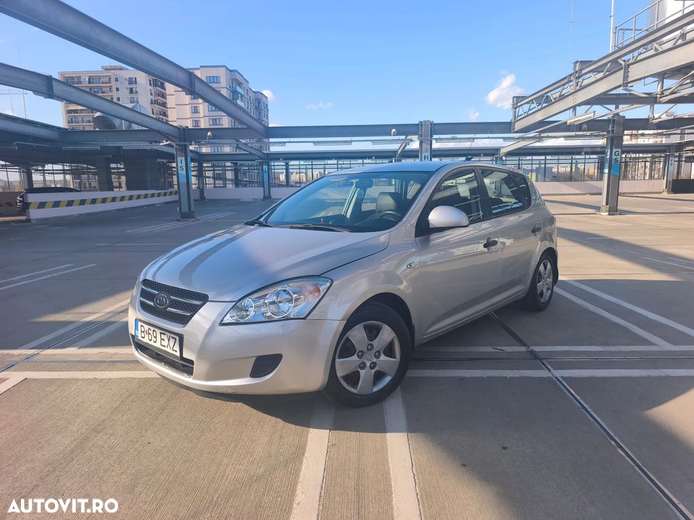 Kia Ceed 1.4 GSL LX - 1