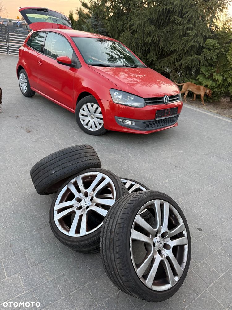 Volkswagen Polo 1.4 Team - 33