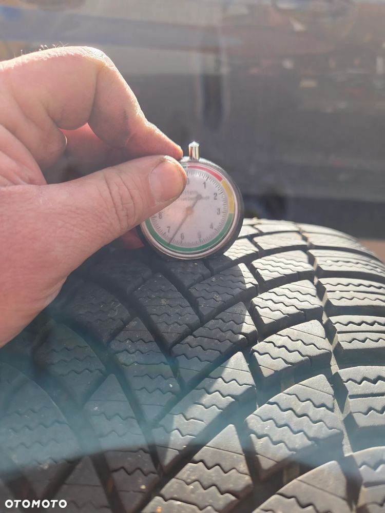 Felgi koła zimowe VW Golf VIII 8 18 Cali Bergamo 225/40R18 92V AO 5H0601025M 7.5Jx18H2 ET 51 5H0601025AB DOT 2223 2023 Rok - 21