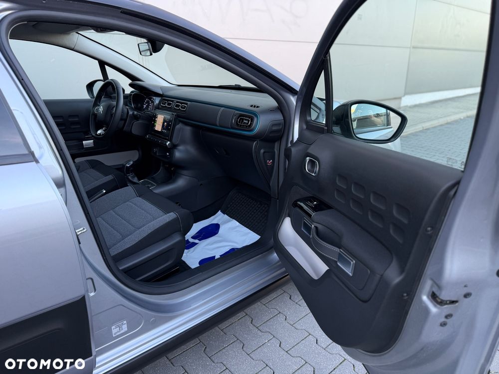 Citroën C3 1.2 PureTech Shine - 36